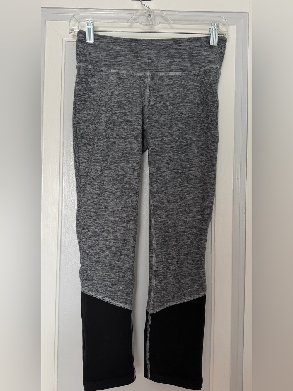New Balance Heather Gray Leggings with Black Panels on Legs